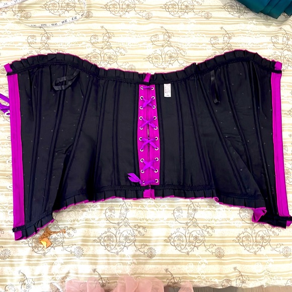 Purple Corset - Picture 2 of 4
